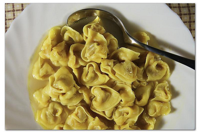 tortellini in brodo per natale